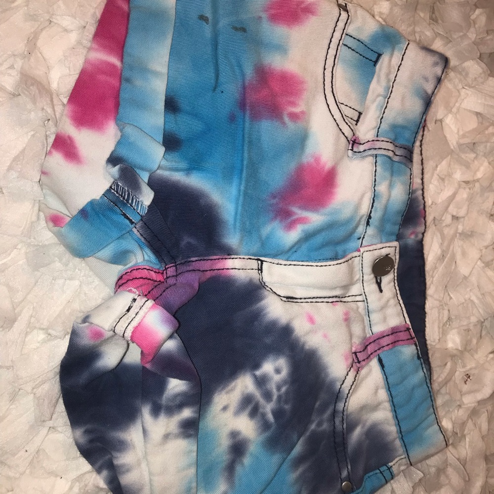 Girls shorts
